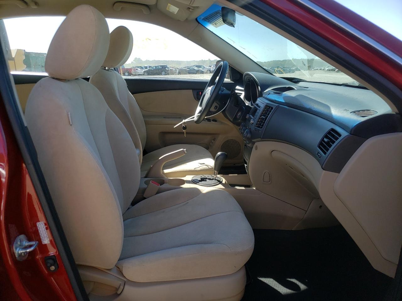 Photo 5 from auction – 2009 KIA OPTIMA LX with VIN KNAGE228695282608