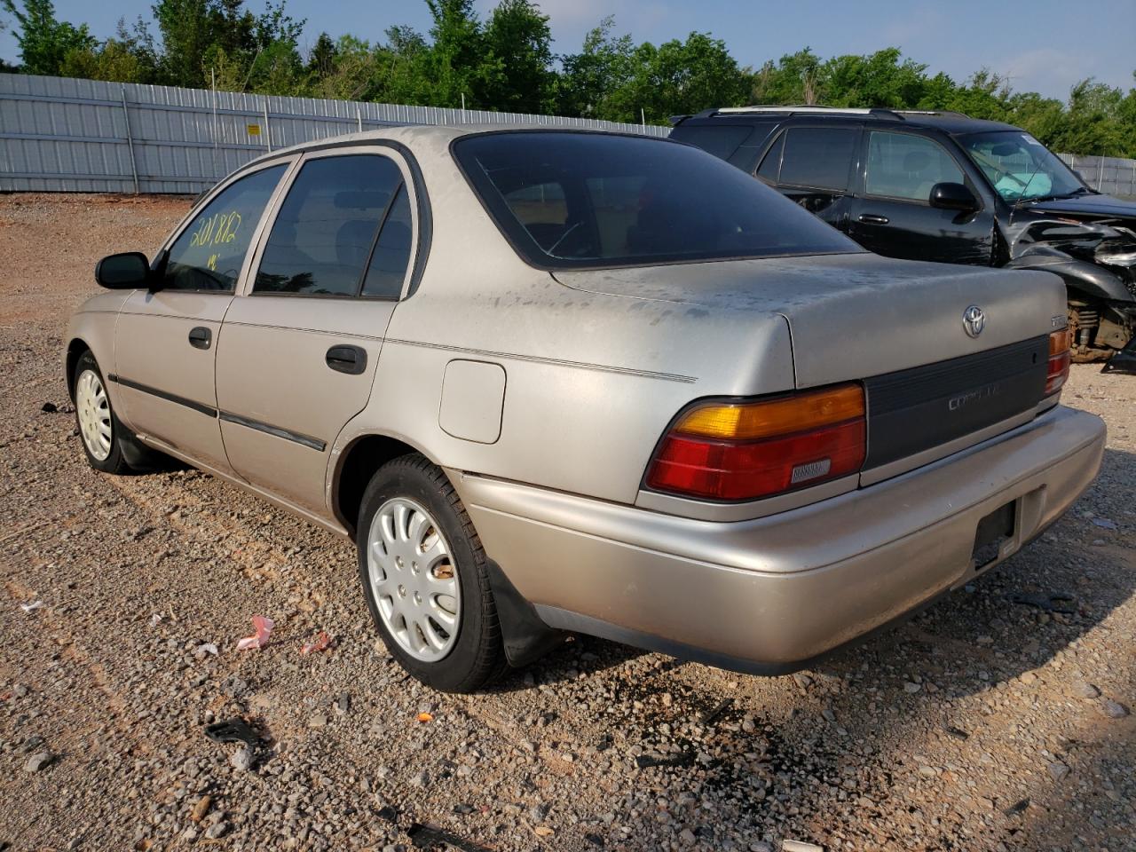 Photo 3 from auction – 1995 TOYOTA COROLLA with VIN 1NXAE04B5SZ346280