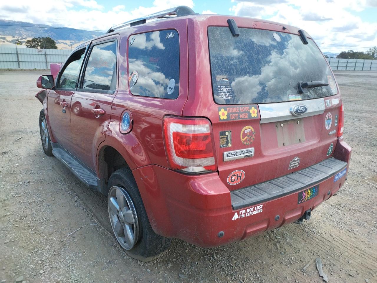 Photo 3 from auction – 2009 FORD ESCAPE LIM with VIN 1FMCU94G29KC03787