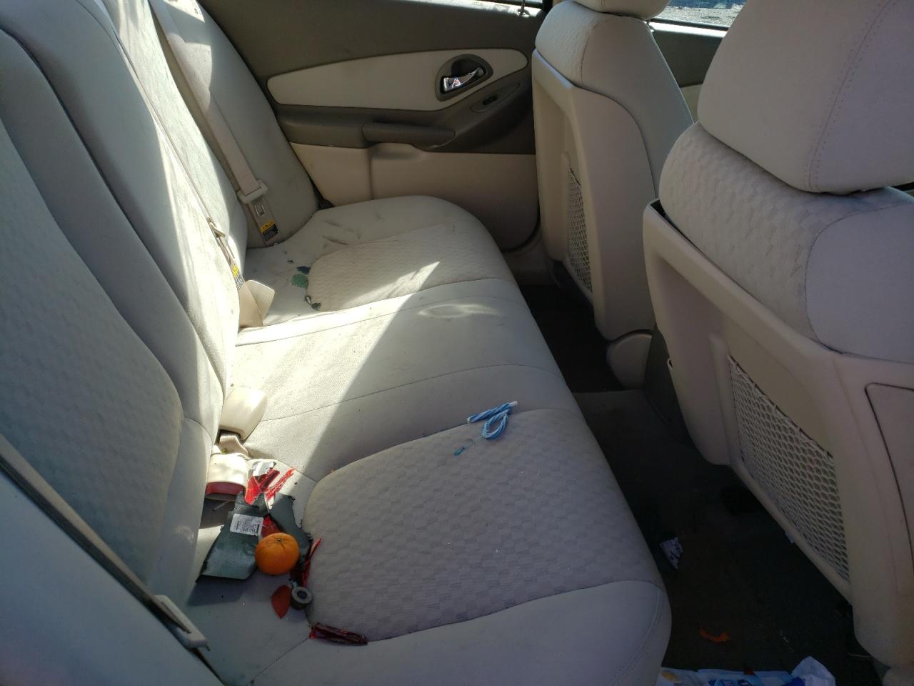 Photo 6 from auction – 2005 CHEVROLET MALIBU with VIN 1G1ZS54F05F151298