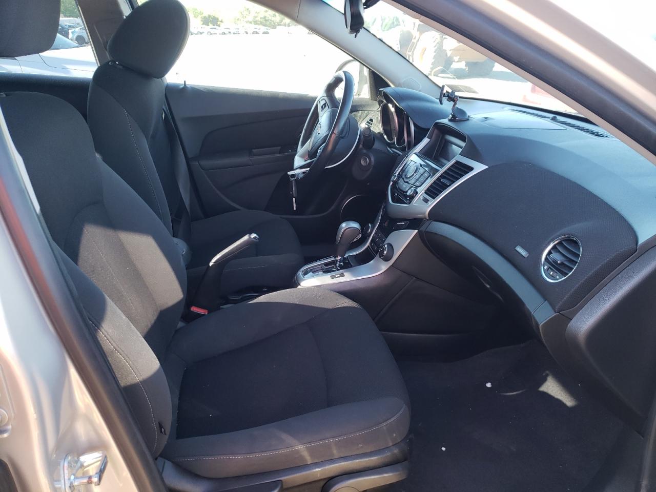 Photo 5 from auction – 2011 CHEVROLET CRUZE LT with VIN 1G1PF5S98B7120427