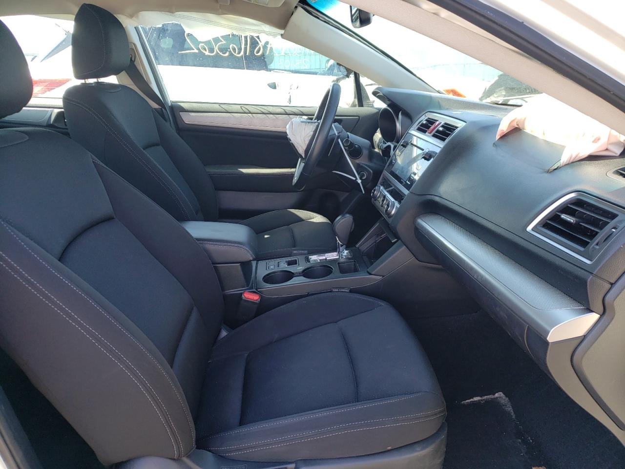 Photo 5 from auction – 2015 SUBARU LEGACY 2.5 with VIN 4S3BNBC62F3013913