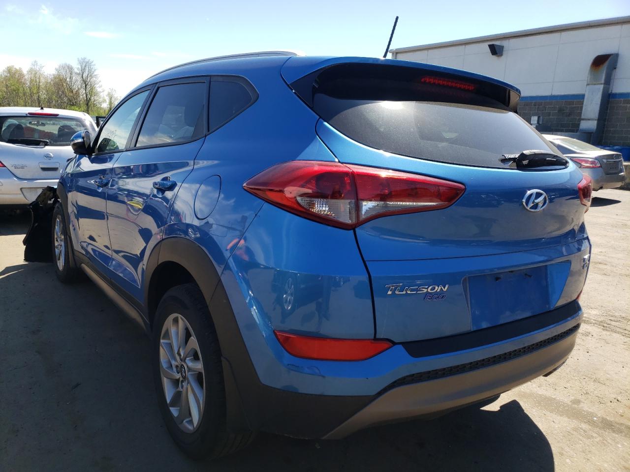 Photo 3 from auction – 2016 HYUNDAI TUCSON LIM with VIN KM8J3CA2XGU229927