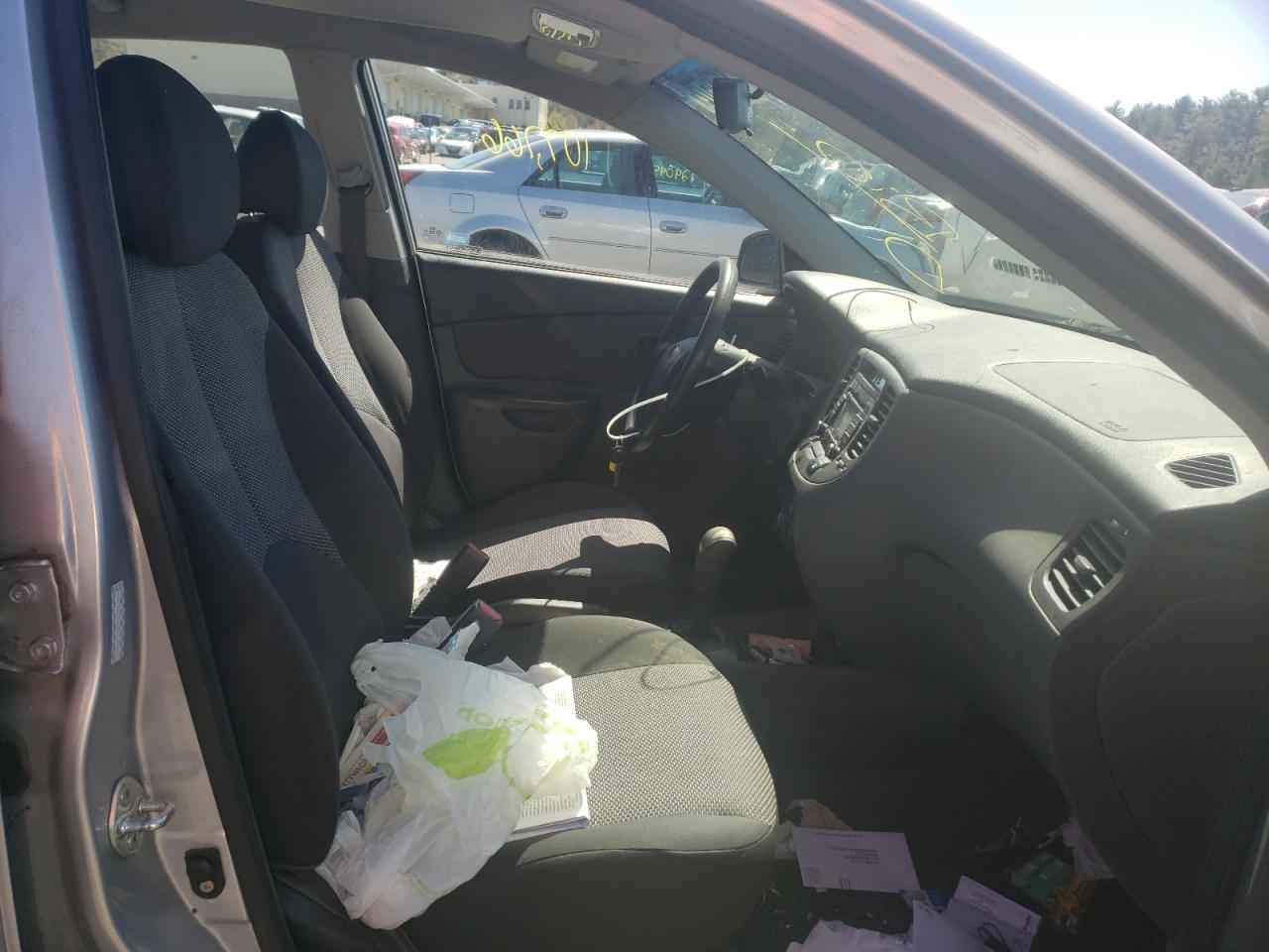 Photo 5 from auction – 2009 KIA RIO BASE with VIN KNADE223596538562