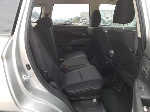 Photo 6 from auction – 2018 MITSUBISHI OUTLANDER with VIN JA4AD2A3XJZ050375