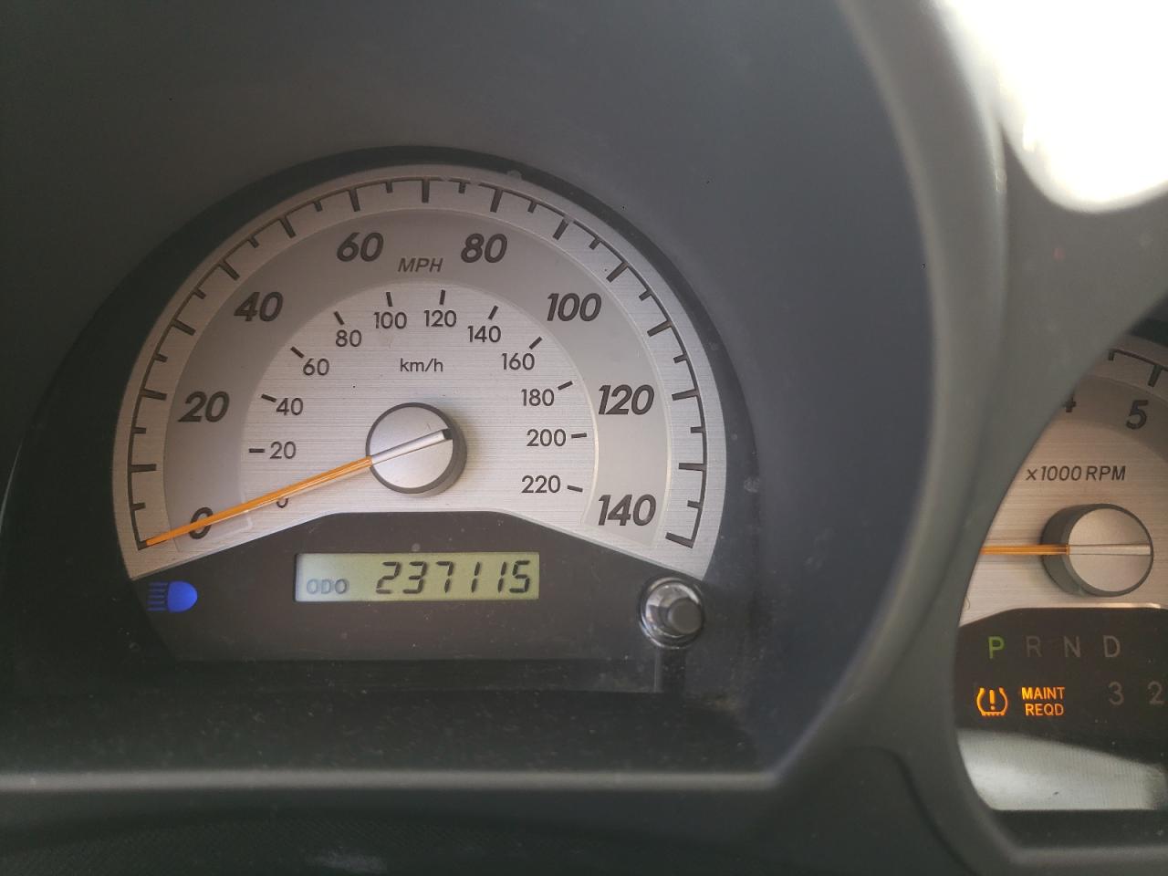 Photo 8 from auction – 2005 TOYOTA SCION TC with VIN JTKDE177450051058