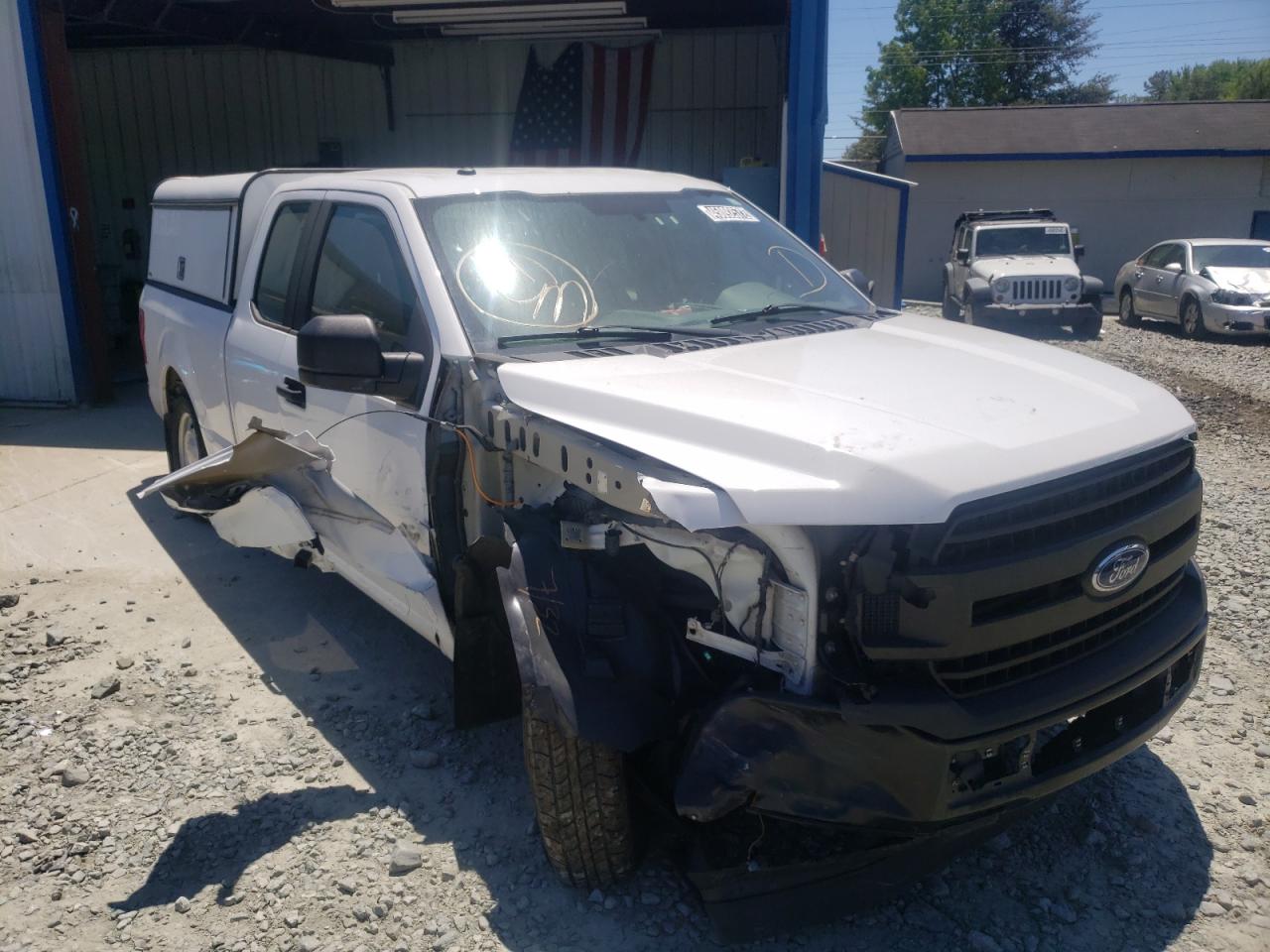 FORD F150 SUPER 2018 with VIN 1FTEX1CB3JKF62355 - Photo from auction