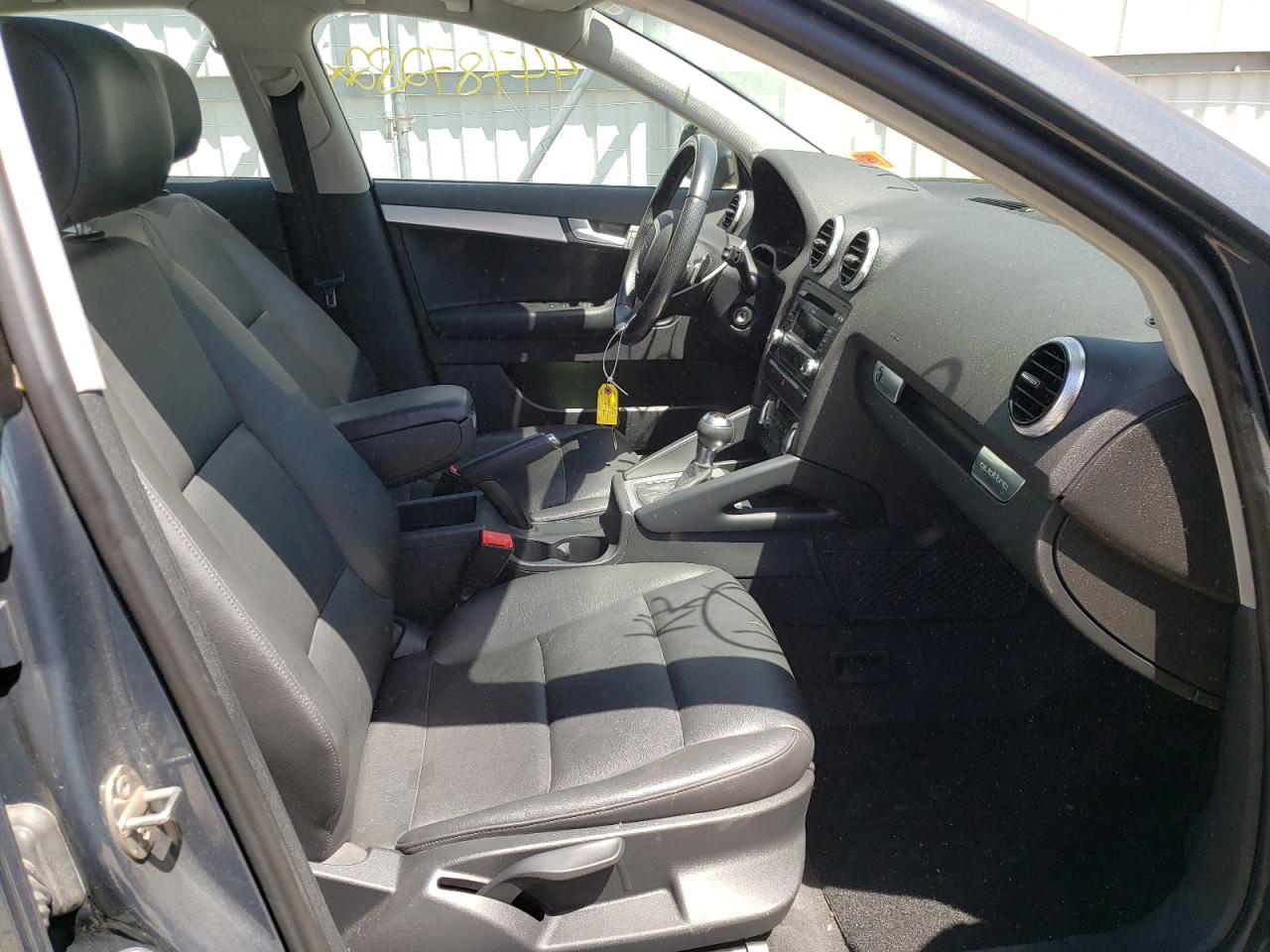 Photo 5 from auction – 2013 AUDI A3 PREMIUM with VIN WAUMFAFM7DA010621