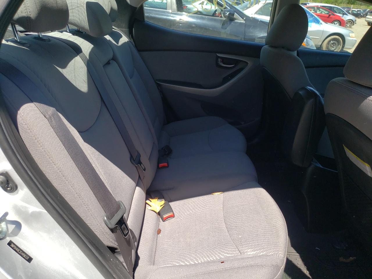 Photo 6 from auction – 2014 HYUNDAI ELANTRA SE with VIN 5NPDH4AE2EH456331