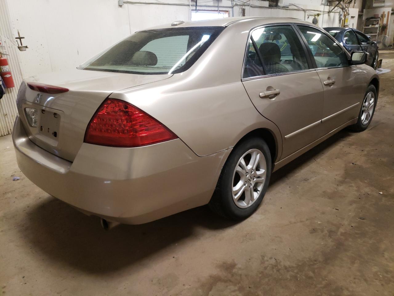 Photo 4 from auction – 2007 HONDA ACCORD EX with VIN 1HGCM56857A149151