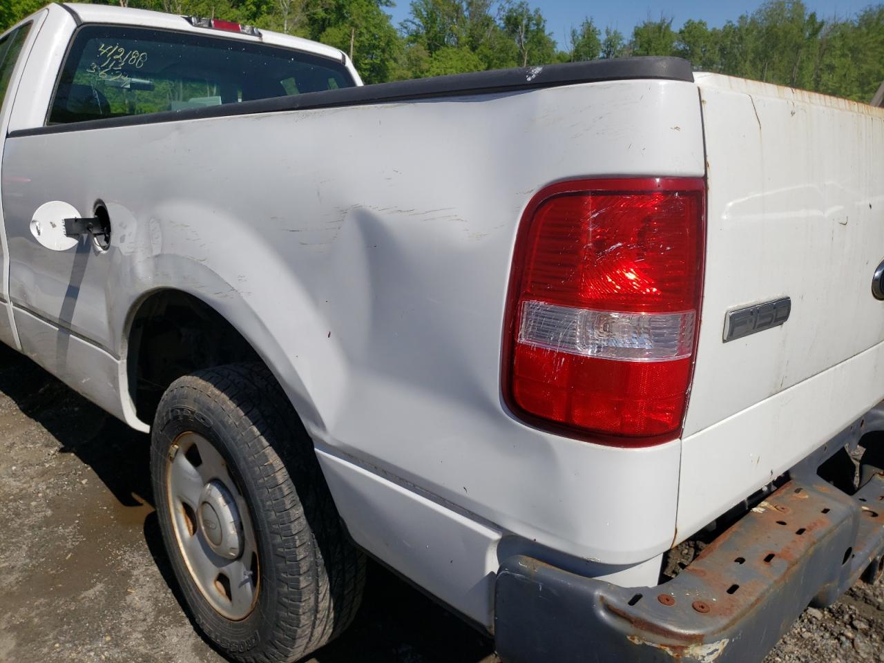 Photo 9 from auction – 2005 FORD F150 with VIN 1FTRF12W65NB08808