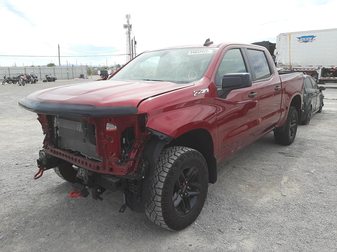 Photo 2 from auction – 2021 CHEVROLET SILVERADO with VIN 1GCPYFED3MZ155052