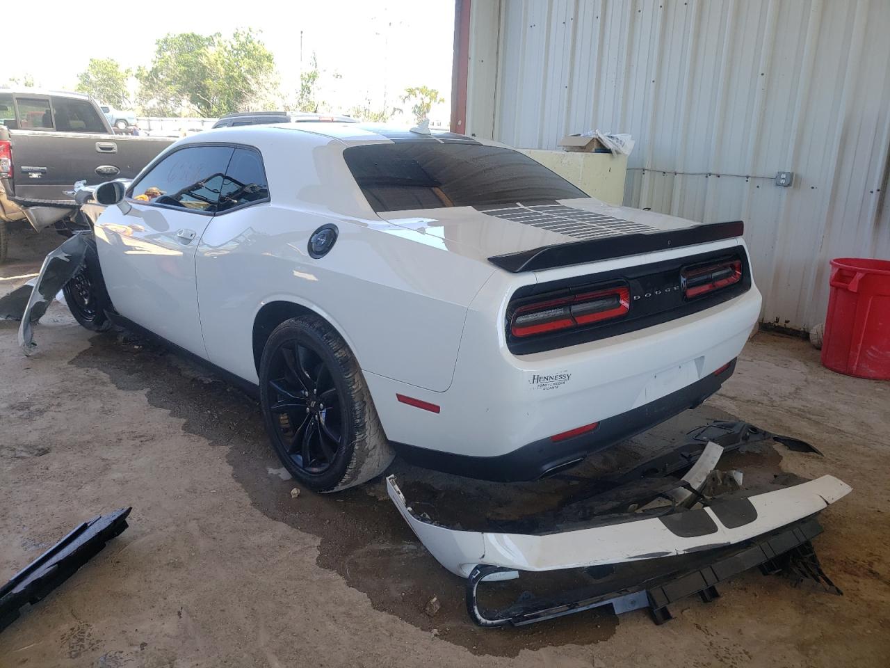 Photo 3 from auction – 2017 DODGE CHALLENGER with VIN 2C3CDZAG2HH666290