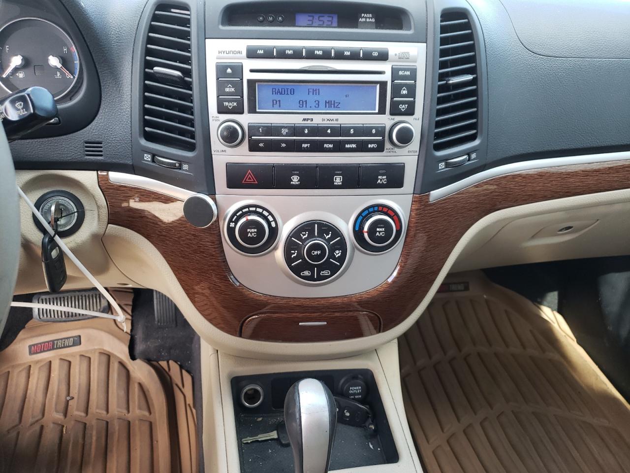 Photo 9 from auction – 2008 HYUNDAI SANTA FE S with VIN 5NMSH13E08H181787