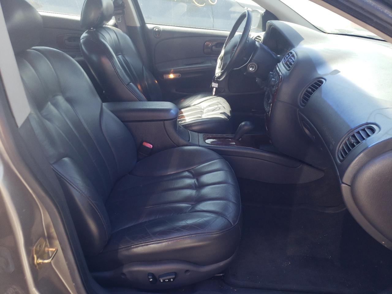 Photo 5 from auction – 1999 CHRYSLER CONCORDE L with VIN 2C3HD46R5XH725060