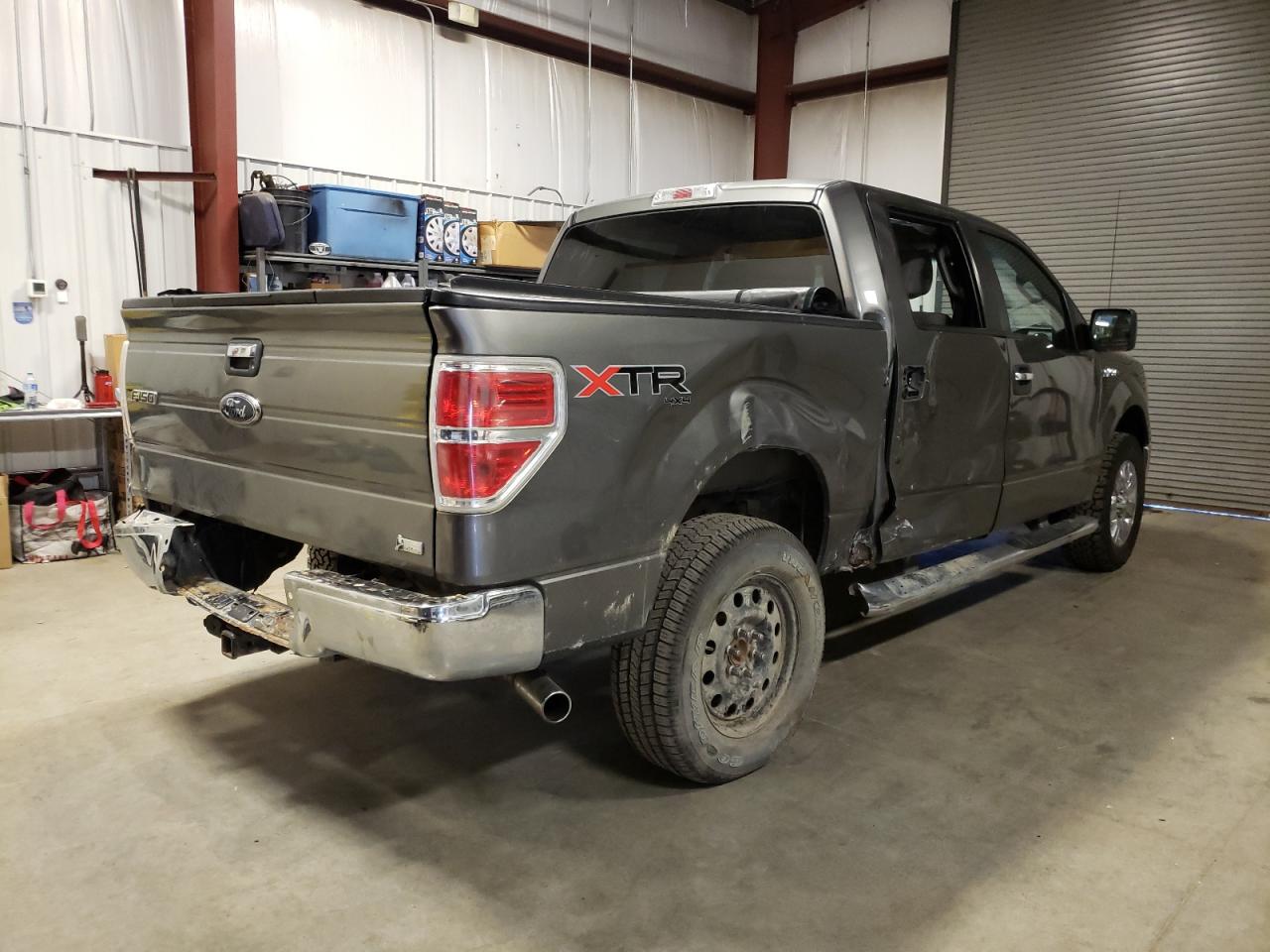 Photo 4 from auction – 2010 FORD F150 SUPER with VIN 1FTEW1E81AFB56474