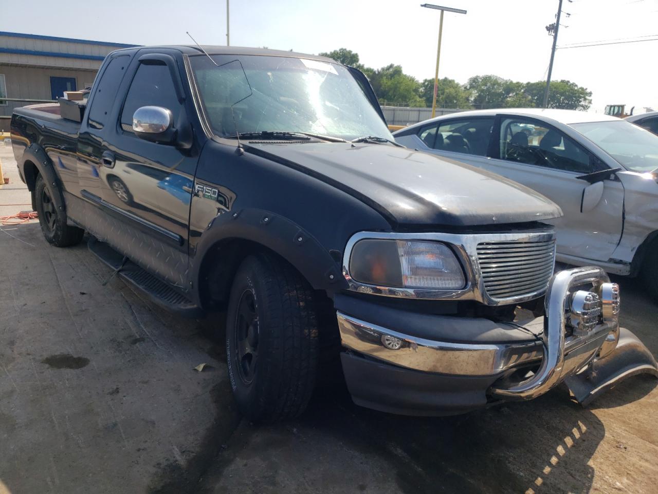 FORD F150 2002 with VIN 1FTRX17252NB93817 - Photo from auction