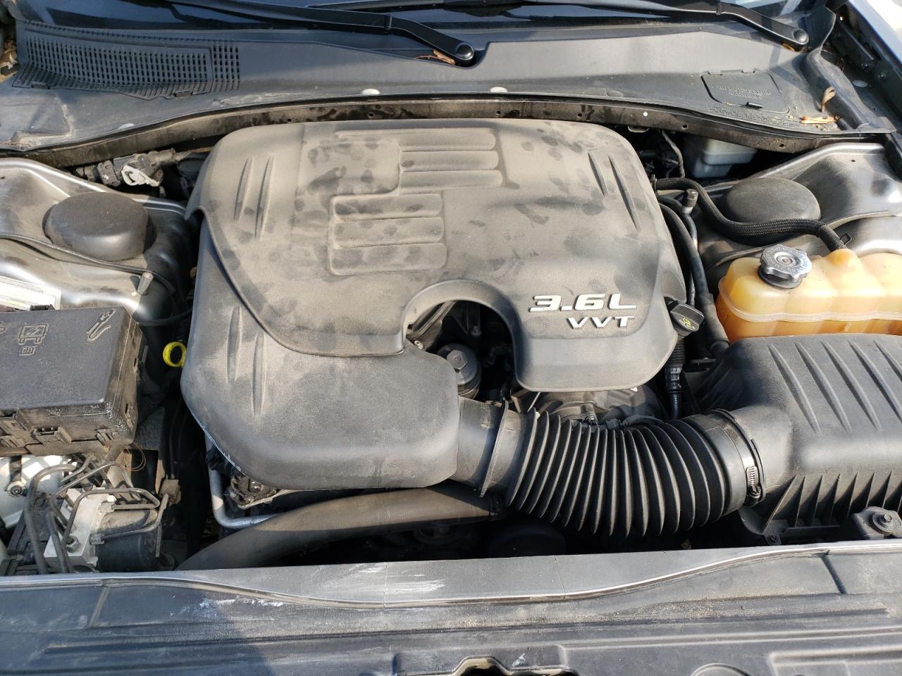 Photo 7 from auction – 2012 CHRYSLER 300 LIMITE with VIN 2C3CCACG3CH263364