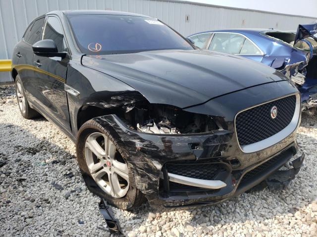 Photo 4 from auction – 2017 JAGUAR F-PACE R - with VIN SADCL2BV6HA047617