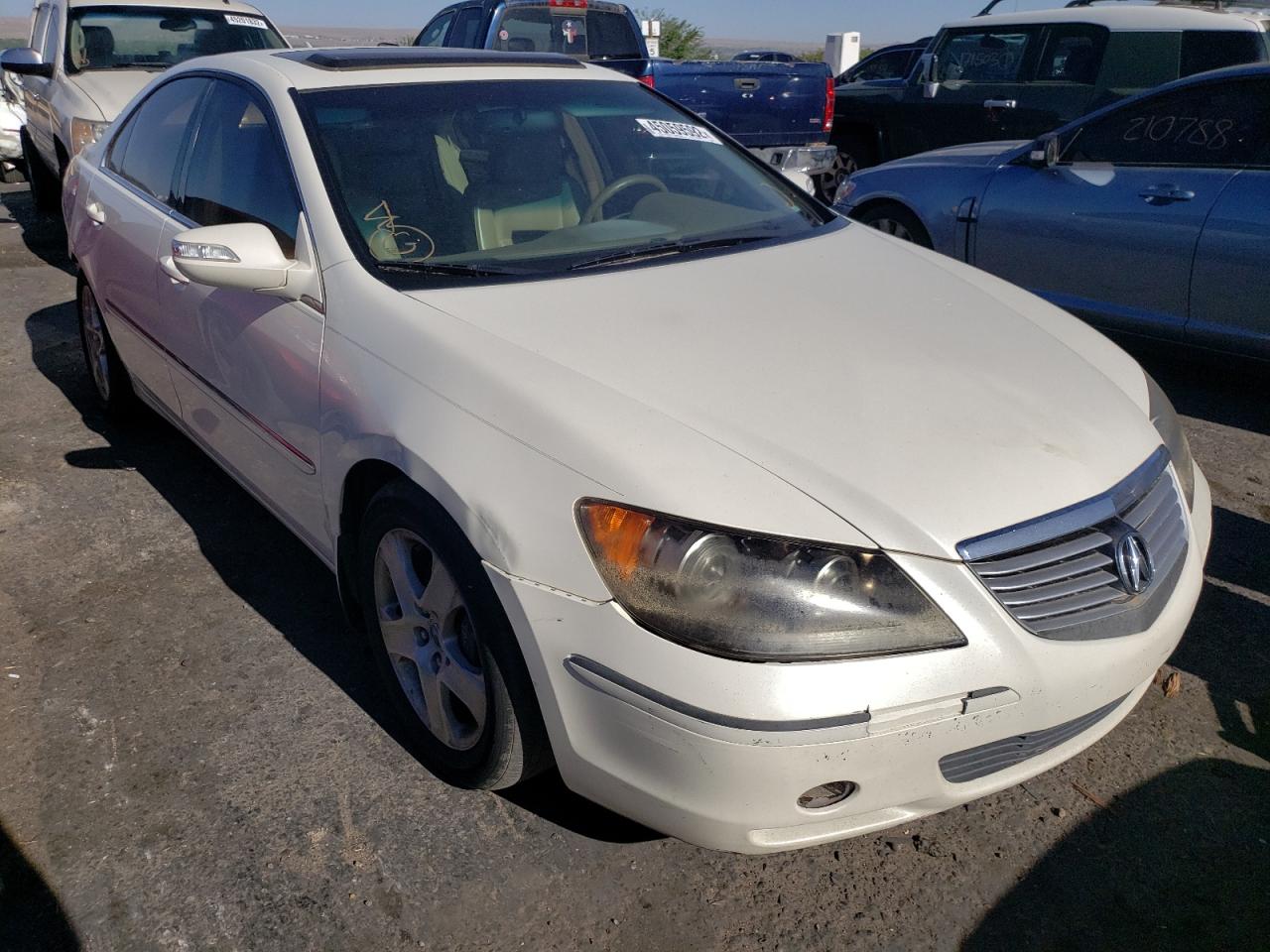 ACURA RL 2006 with VIN JH4KB16596C007840 - Photo from auction