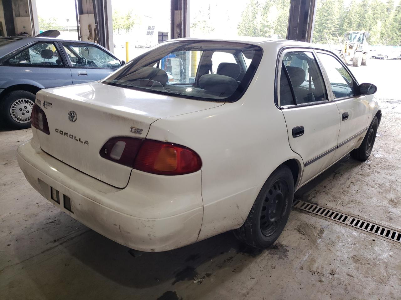 Photo 4 from auction – 2000 TOYOTA COROLLA VE with VIN 1NXBR12E0YZ365663