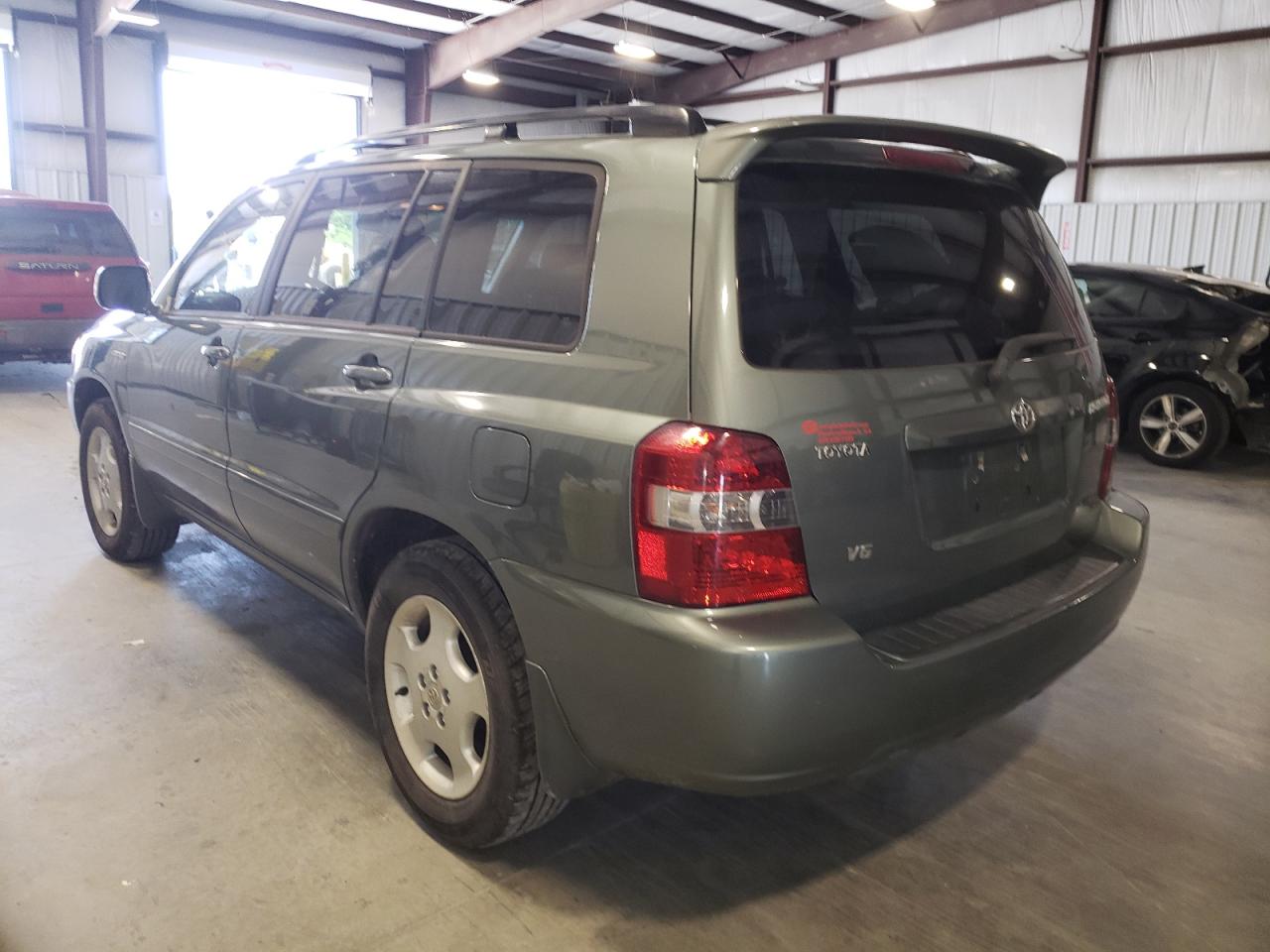 Photo 13 from auction – 2005 TOYOTA HIGHLANDER with VIN JTEDP21A650075496