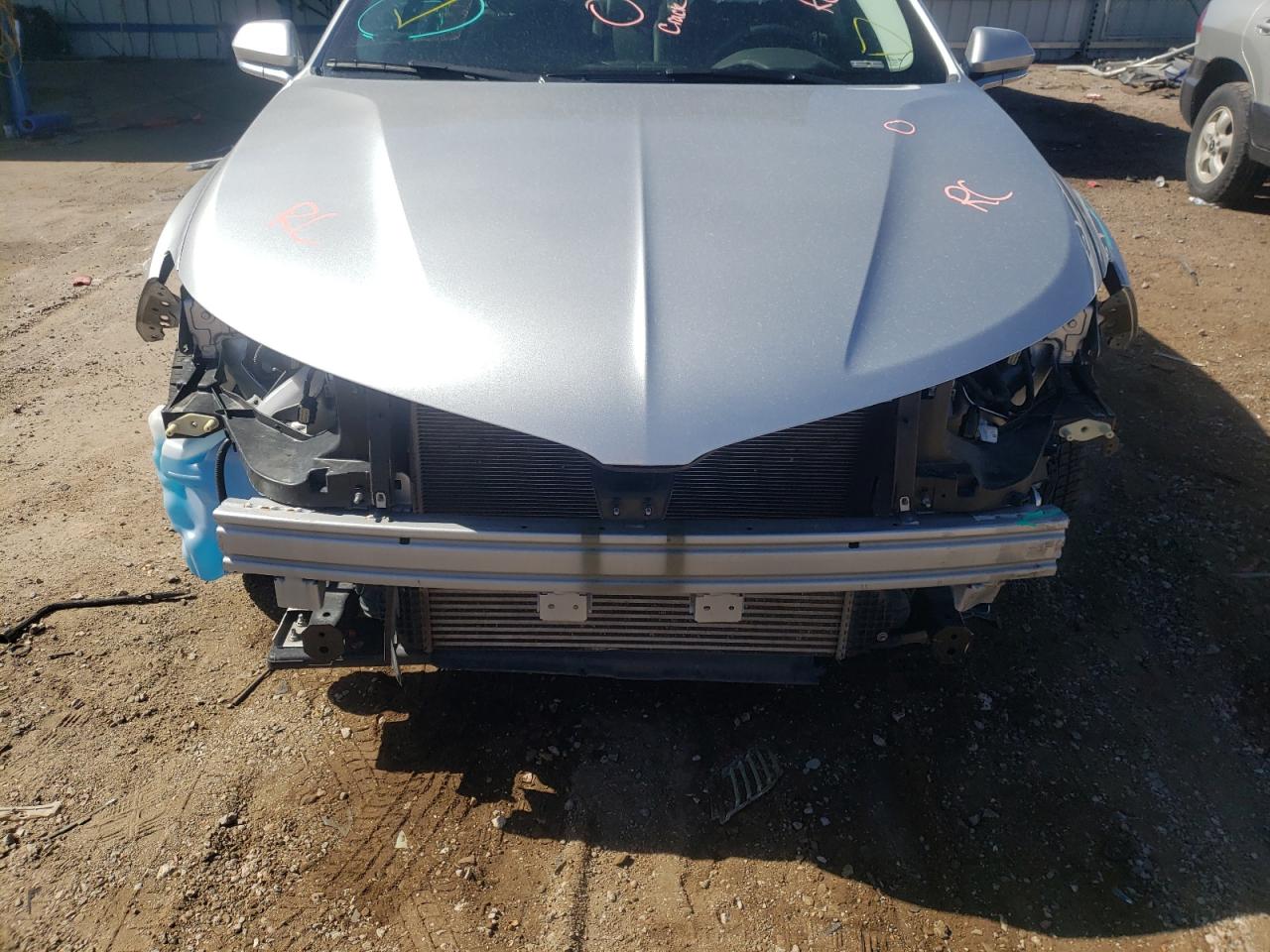 Zdjęcie 9 z aukcji – 2014 LINCOLN MKZ z VIN 3LN6L2J97ER830777