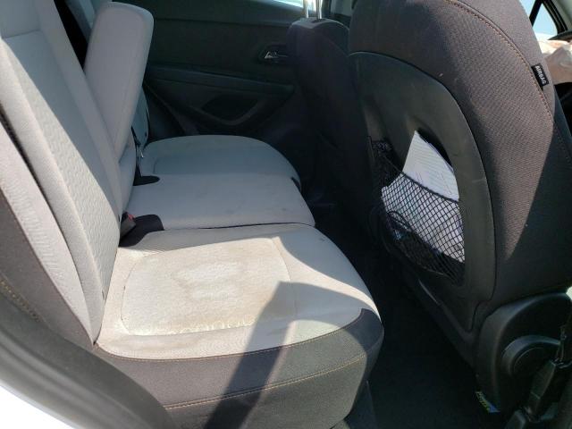 Photo 6 from auction – 2017 CHEVROLET TRAX LS with VIN 3GNCJKSB0HL281792