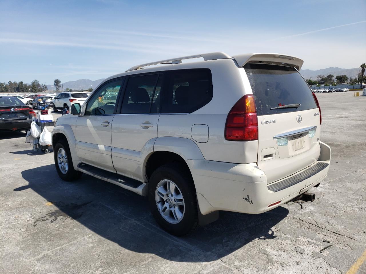 Photo 3 from auction – 2003 LEXUS GX 470 with VIN JTJBT20X630002944