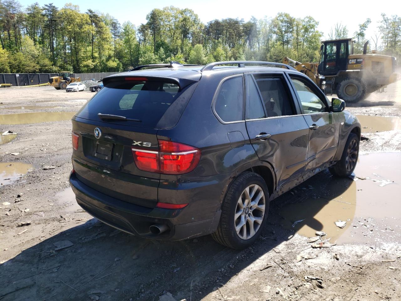 Photo 4 from auction – 2012 BMW X5 XDRIVE3 with VIN 5UXZV4C57CL756112