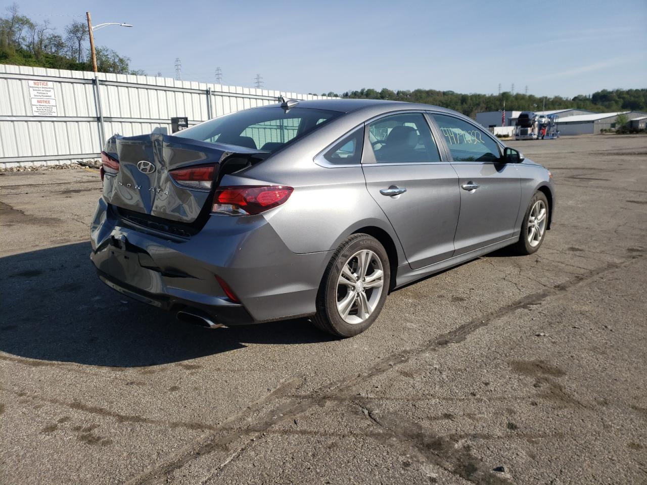 Photo 4 from auction – 2019 HYUNDAI SONATA LIM with VIN 5NPE34AF6KH757806