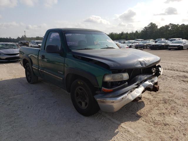 CHEVROLET SILVERADO 2000 with VIN 1GCEC14W3YZ240605 - Photo from auction