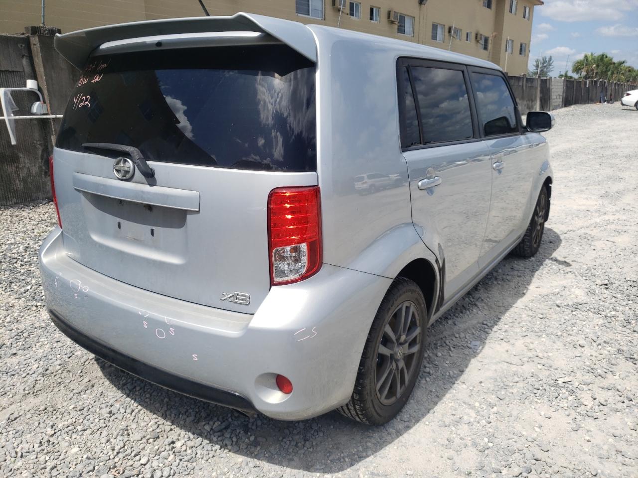 Photo 4 from auction – 2013 TOYOTA SCION XB with VIN JTLZE4FE5DJ044227