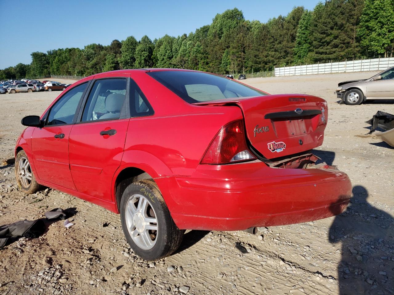 Photo 3 from auction – 2003 FORD FOCUS SE C with VIN 1FAHP34373W202488