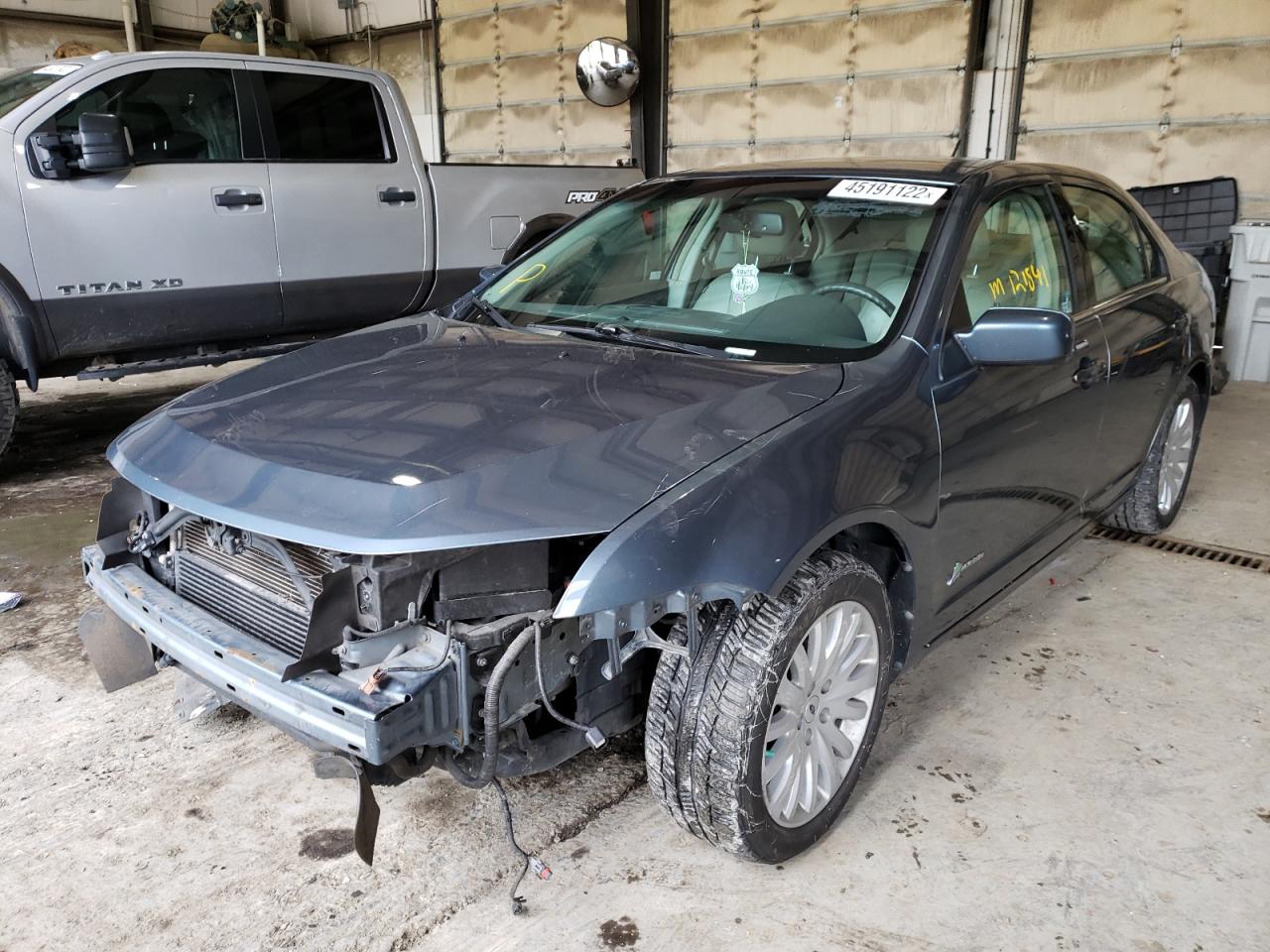Photo 2 from auction – 2011 FORD FUSION HYB with VIN 3FADP0L33BR320005
