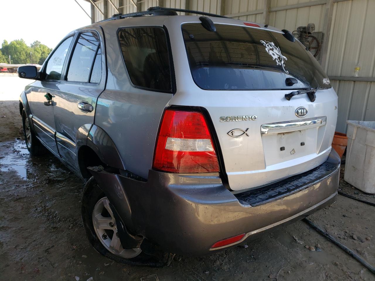 Photo 3 from auction – 2007 KIA SORENTO EX with VIN KNDJD736975665767