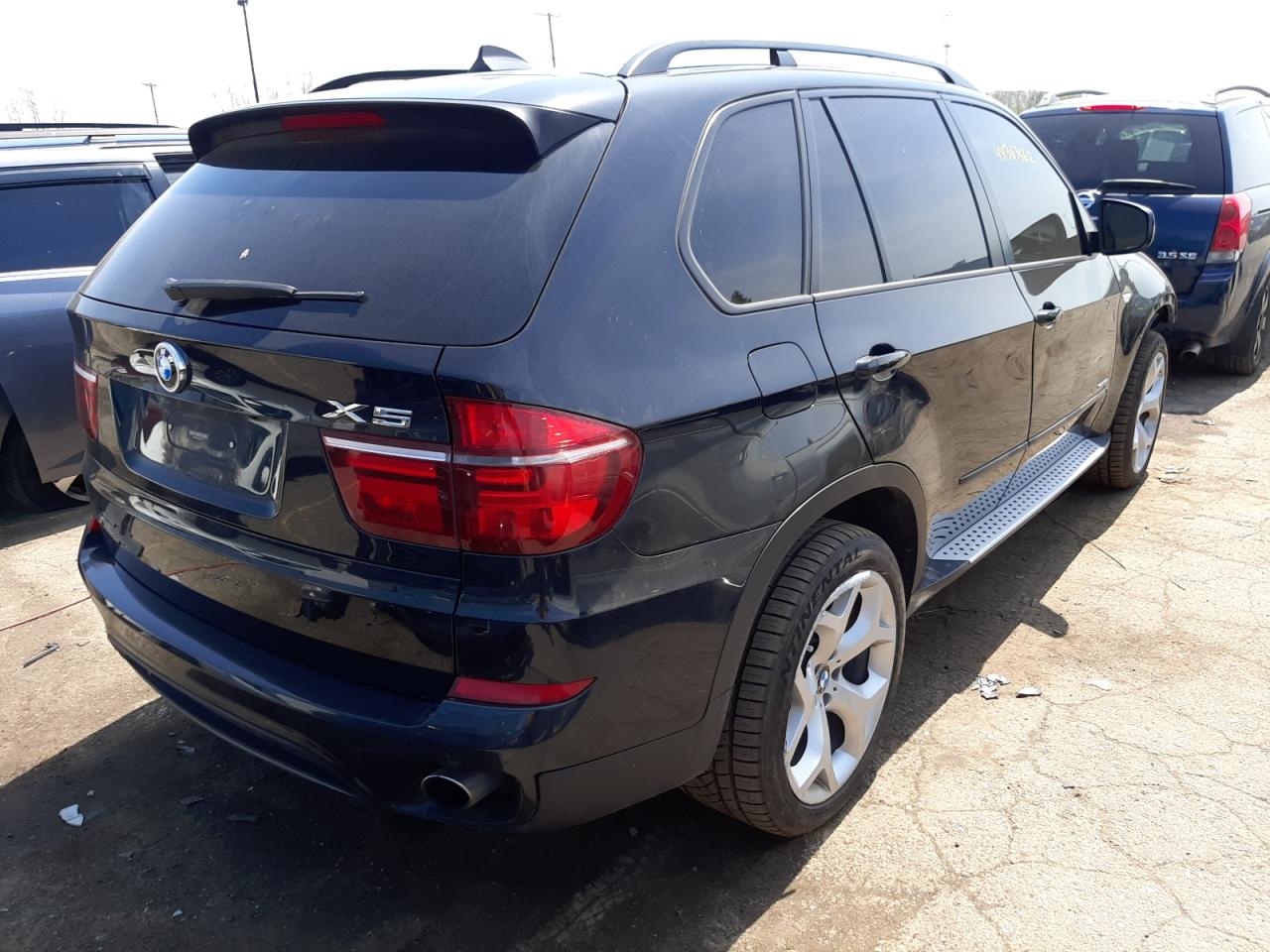 Photo 4 from auction – 2012 BMW X5 XDRIVE3 with VIN 5UXZV4C51CL752539