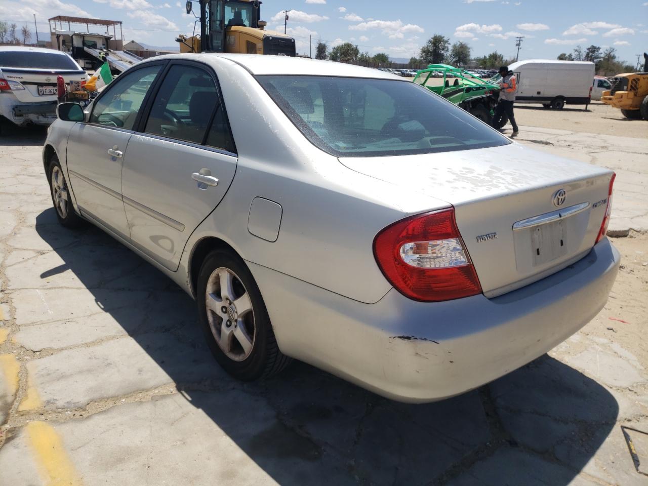 Photo 3 from auction – 2003 TOYOTA CAMRY LE with VIN 4T1BE32KX3U714379