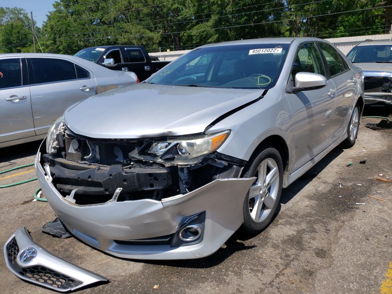 Photo 2 from auction – 2014 TOYOTA CAMRY L with VIN 4T1BF1FK7EU408576