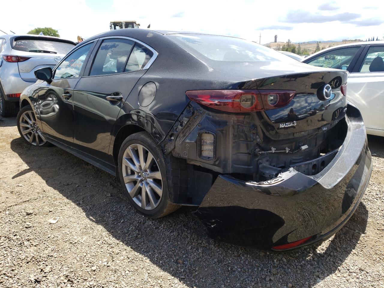 Photo 3 from auction – 2021 MAZDA 3 SELECT with VIN JM1BPABL2M1323290