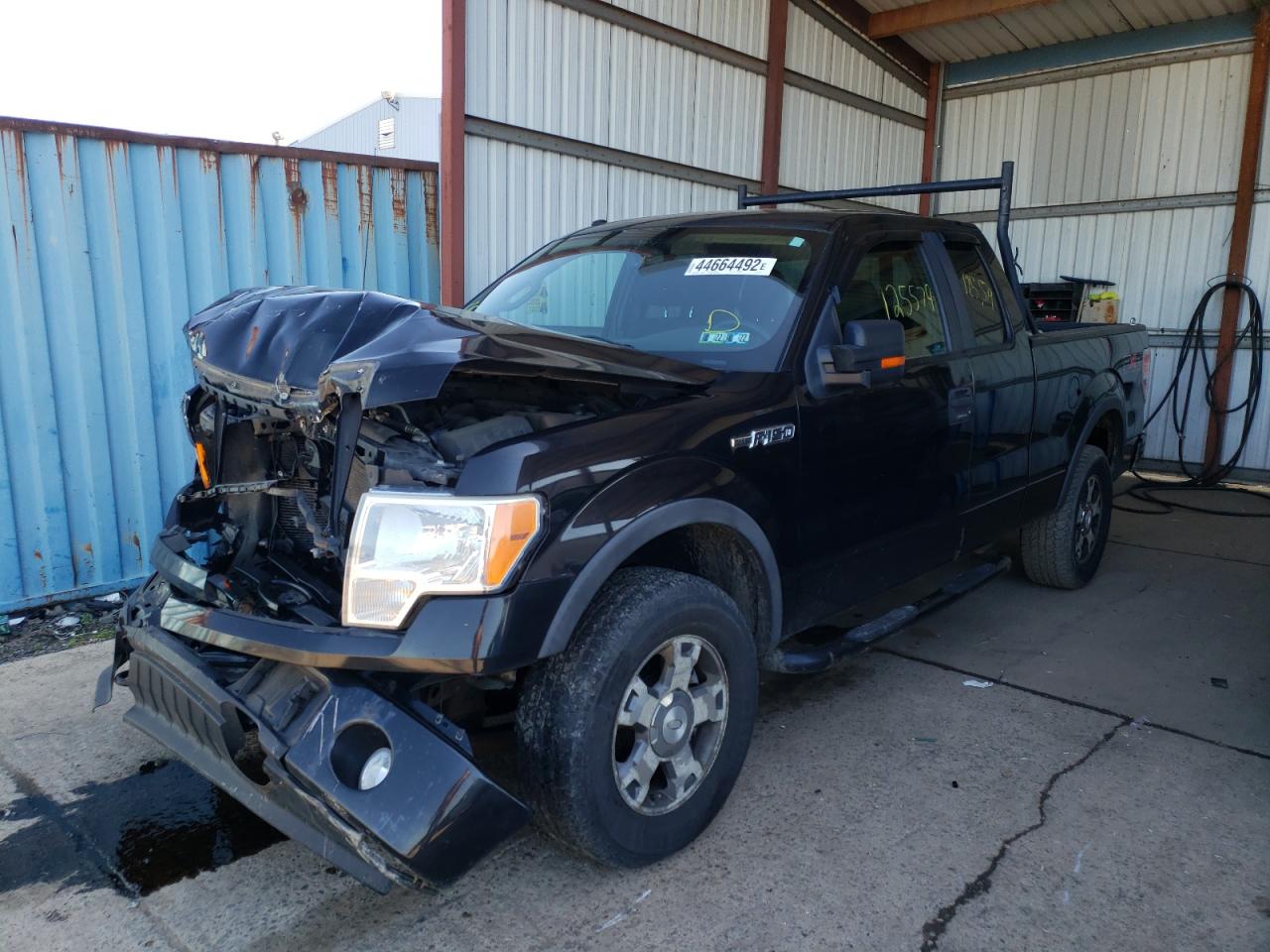 Photo 2 from auction – 2010 FORD F150 SUPER with VIN 1FTFX1EV5AFB37773