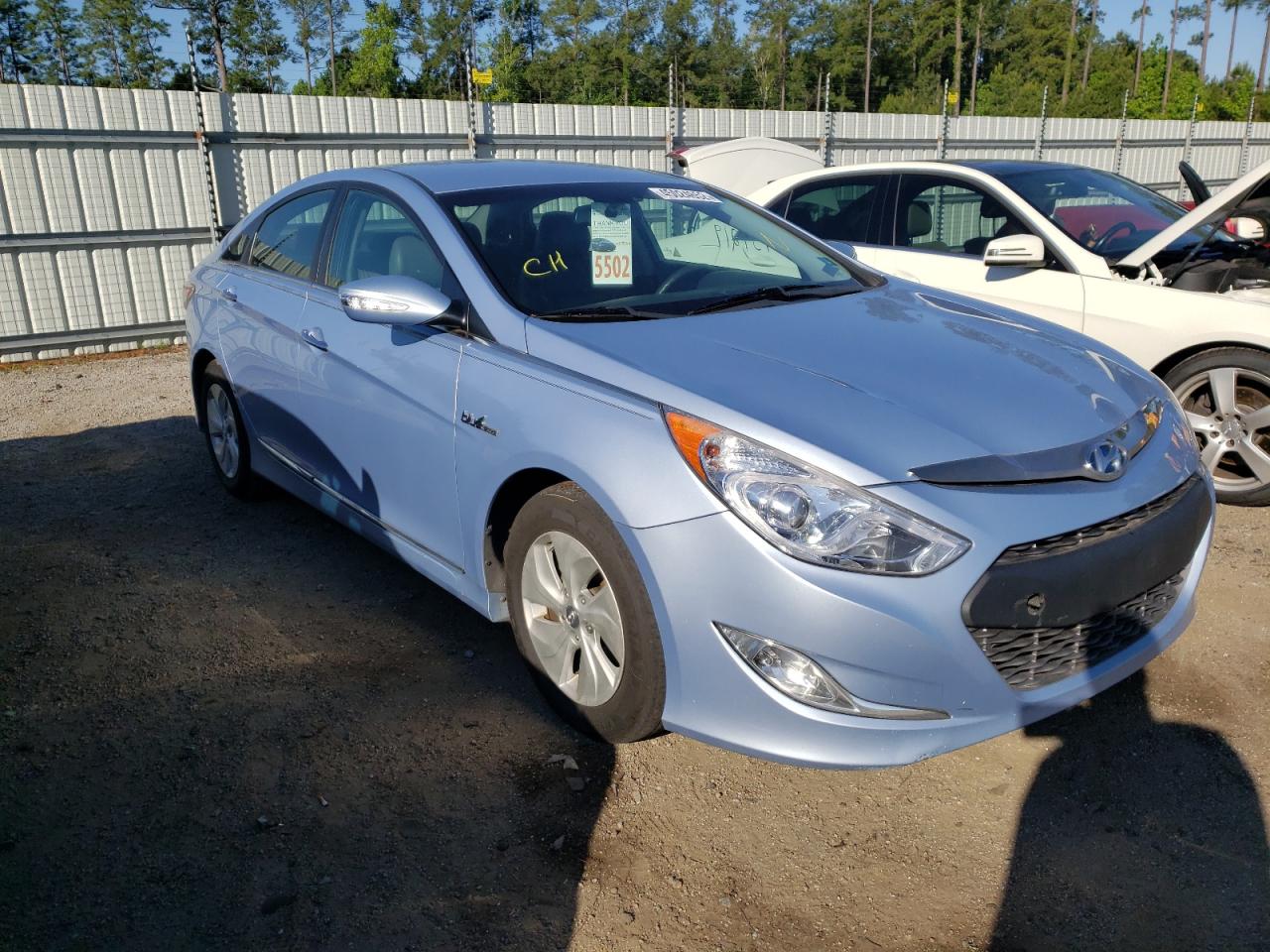 HYUNDAI SONATA HYB 2014 with VIN KMHEC4A4XEA109956 - Photo from auction