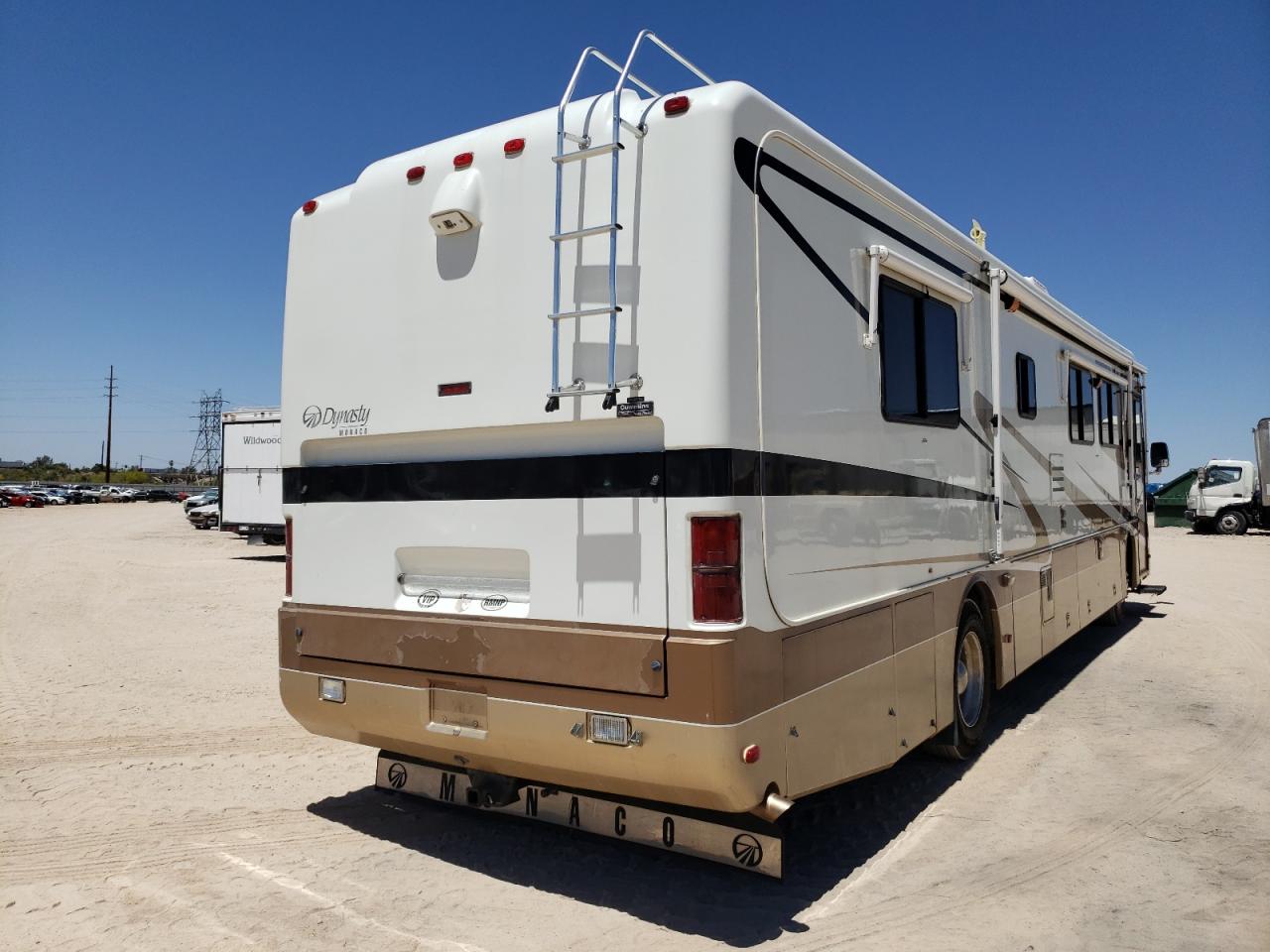 Photo 4 from auction – 2000 MNAC MOTORHOME with VIN 1RF120611Y1009254