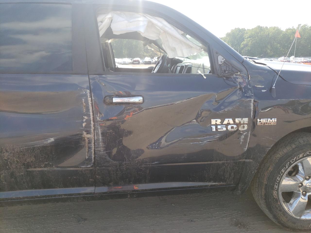 Фото 9 с аукциона – 2014 RAM 1500 SLT с VIN 1C6RR6LT8ES184838