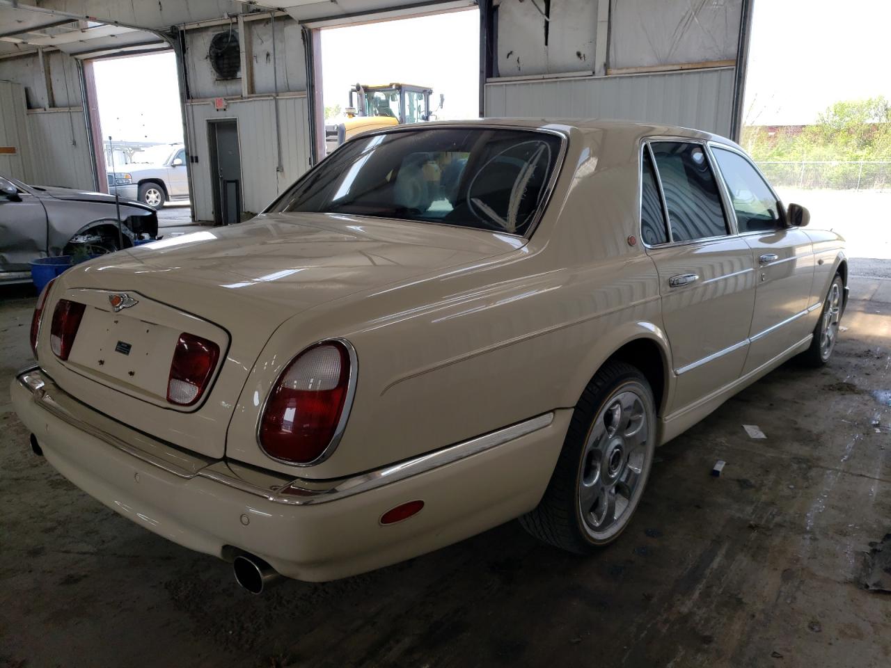 Photo 4 from auction – 2001 BENTLEY ARNAGE with VIN SCBLC31E91CX05950