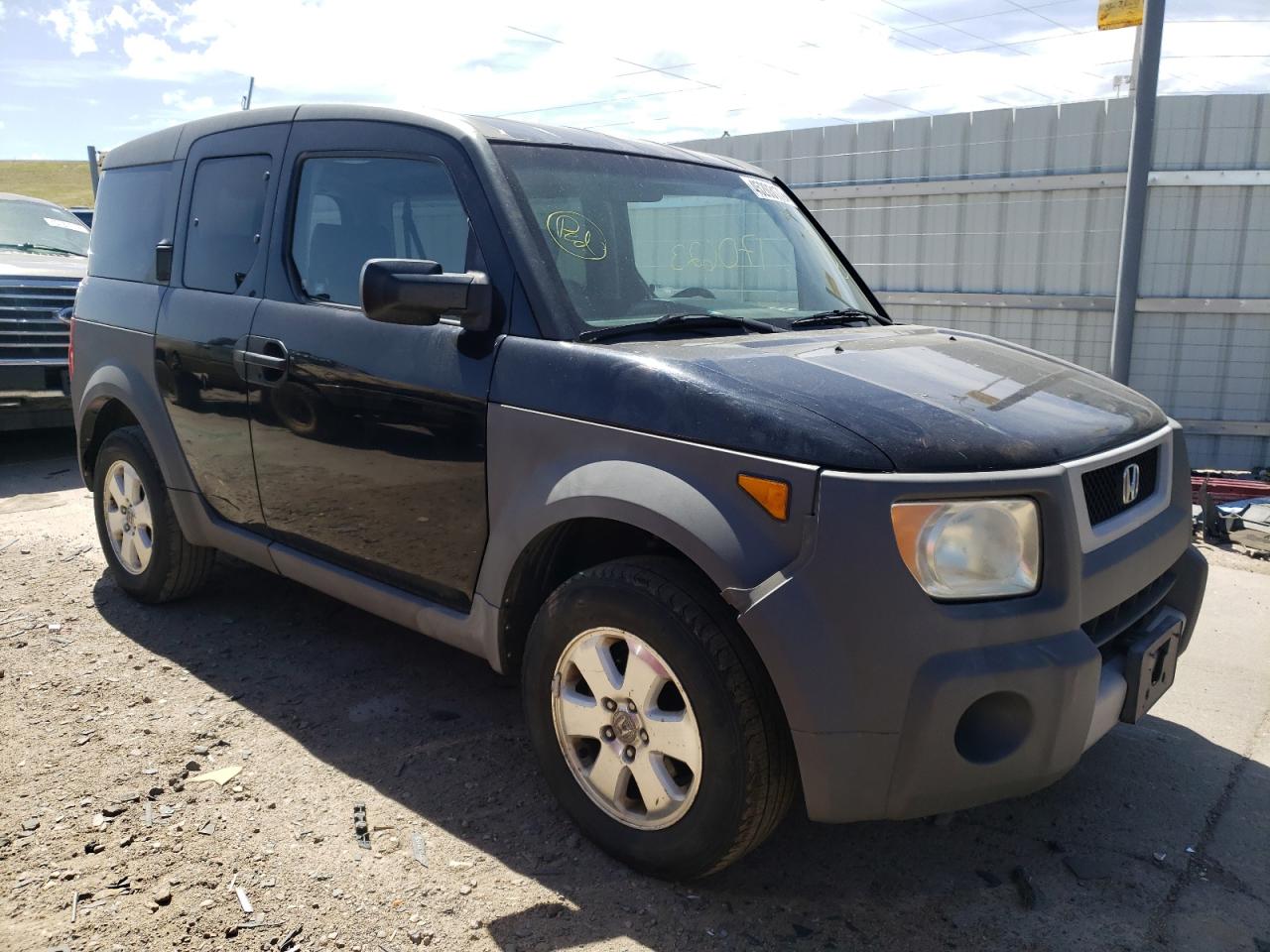 HONDA ELEMENT DX 2003 with VIN 5J6YH28233L011231 - Photo from auction