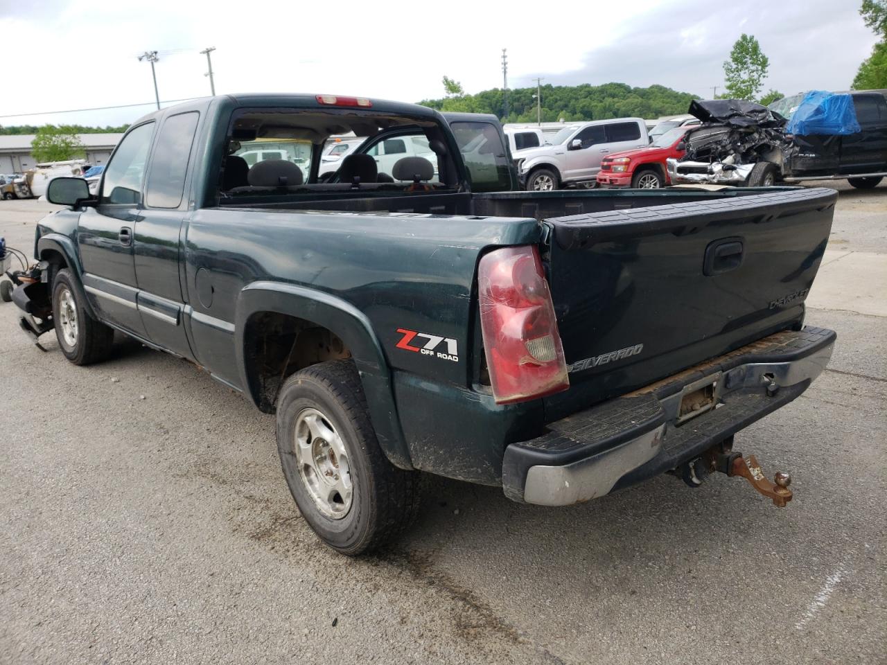 Photo 3 from auction – 2003 CHEVROLET SILVERADO with VIN 2GCEK19T231382723