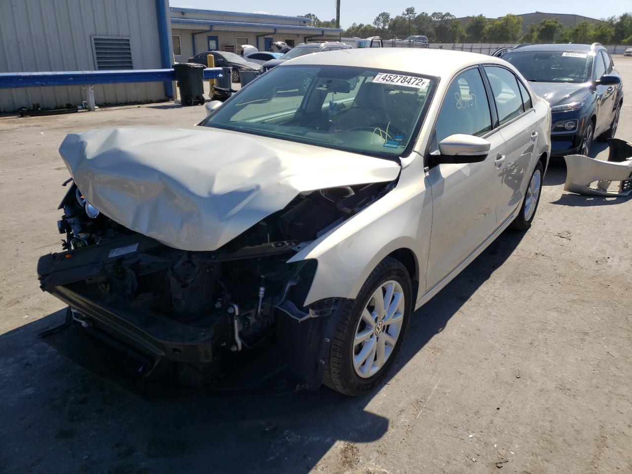 Photo 2 from auction – 2012 VOLKSWAGEN JETTA SE with VIN 3VWDX7AJ6CM070985