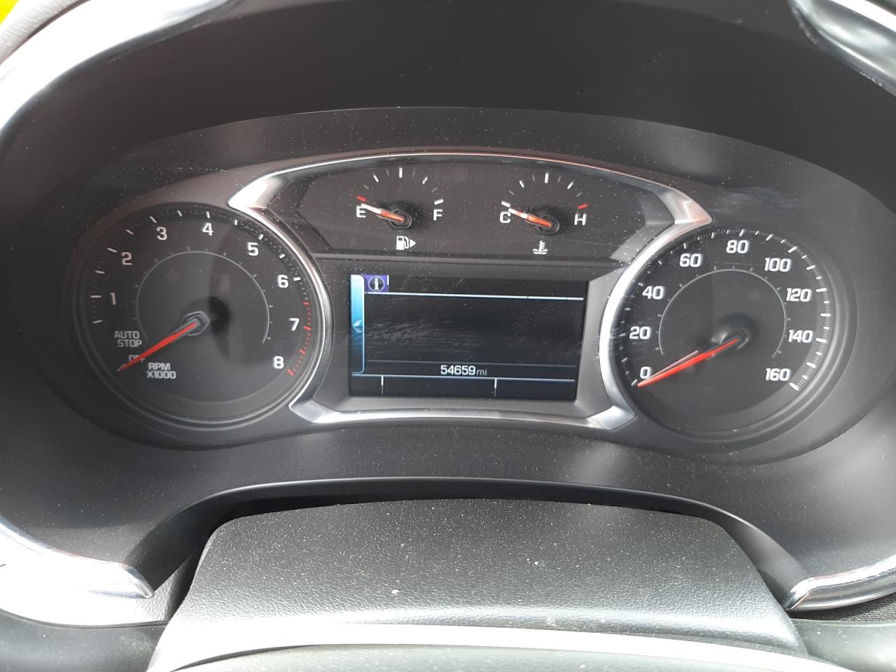 Photo 8 from auction – 2018 CHEVROLET MALIBU LT with VIN 1G1ZD5STXJF131122