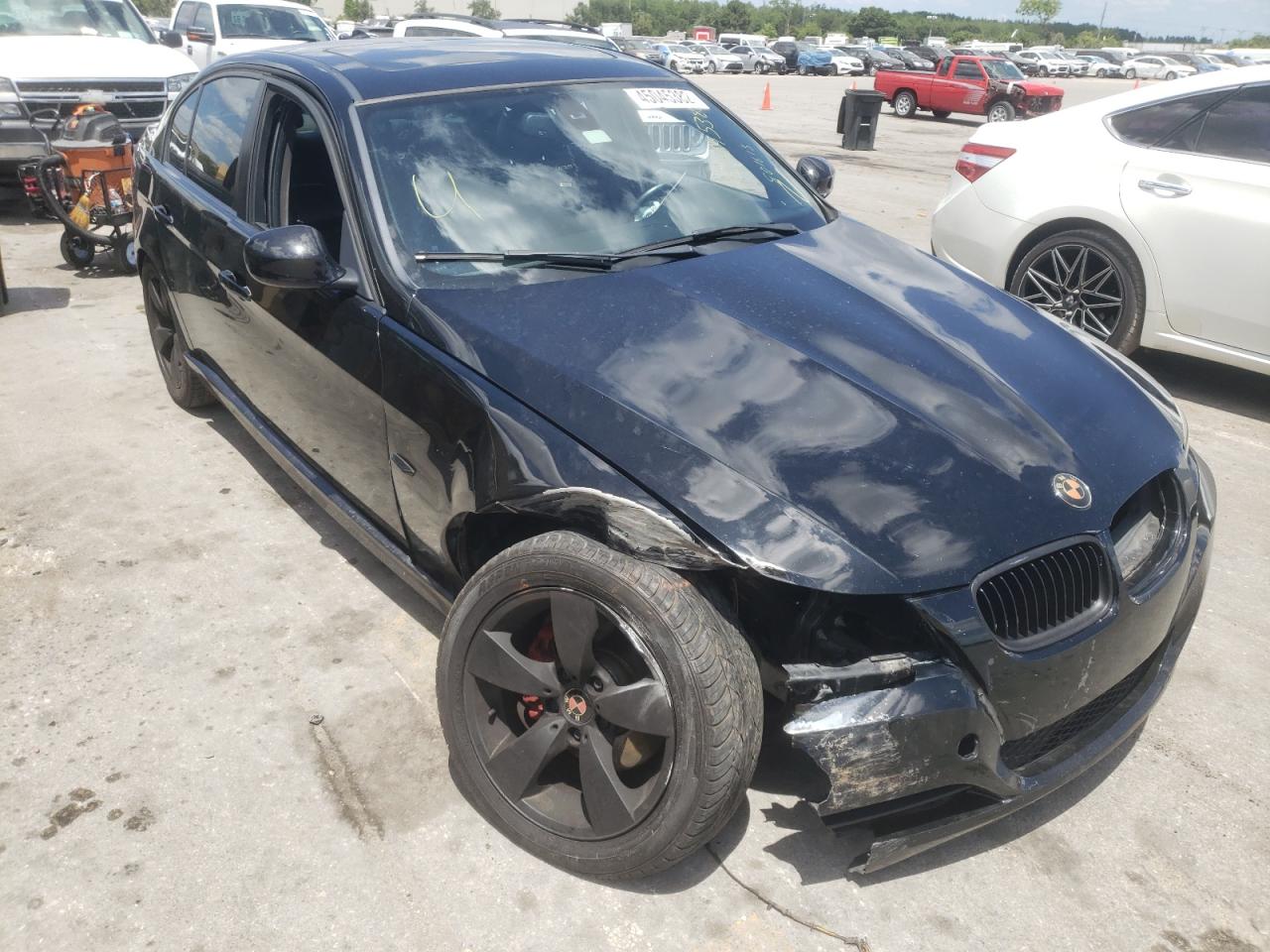 BMW 328 I 2011 with VIN WBAPH7C52BA801613 - Photo from auction